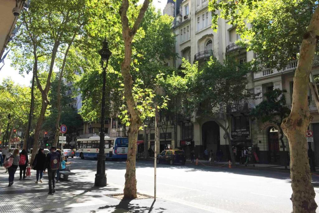 Duplex En Centro Historico Y Turistico Sobre Av. De Mayo Buenos Aires Exterior foto